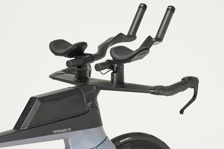 Speedmax CF 8 Di2 Speedmax CF 8 Di2