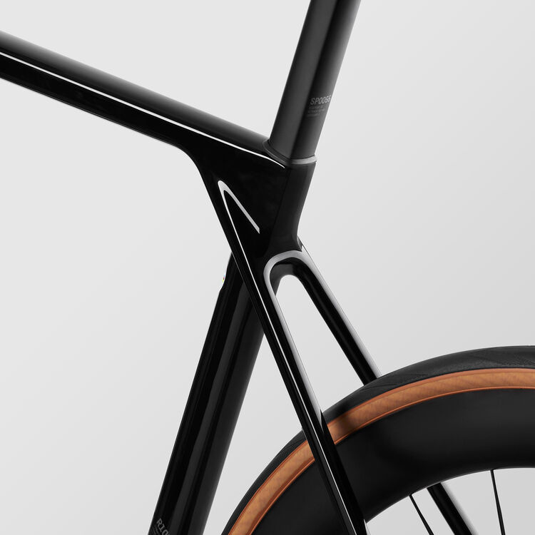 Ultimate CF SLX 9 Di2 Ultimate CF SLX 9 Di2