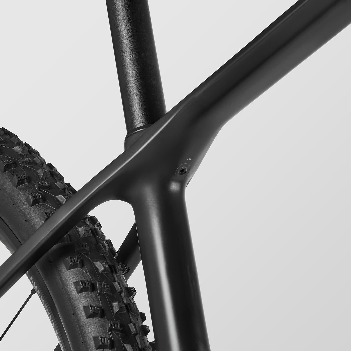 Exceed CF Young Hero