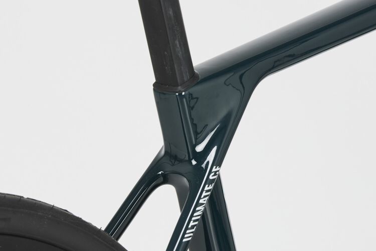 Ultimate CF 7 Di2 AERO Ultimate CF 7 Di2 AERO