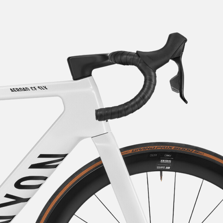Aeroad CF SLX 7 AXS Aeroad CF SLX 7 AXS