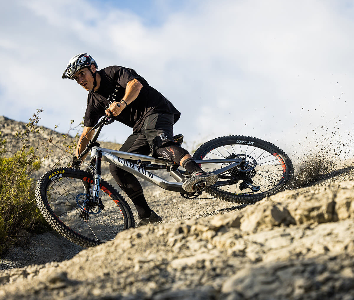 Spectral CF 8 K.I.S.