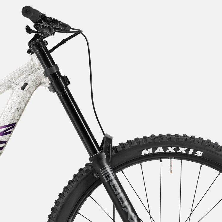 Torque DH CLLCTV Torque DH CLLCTV