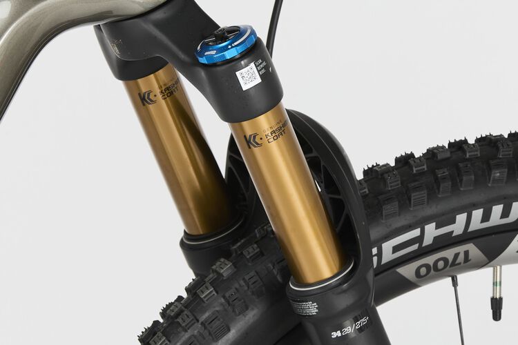 Neuron CF 9 Neuron CF 9