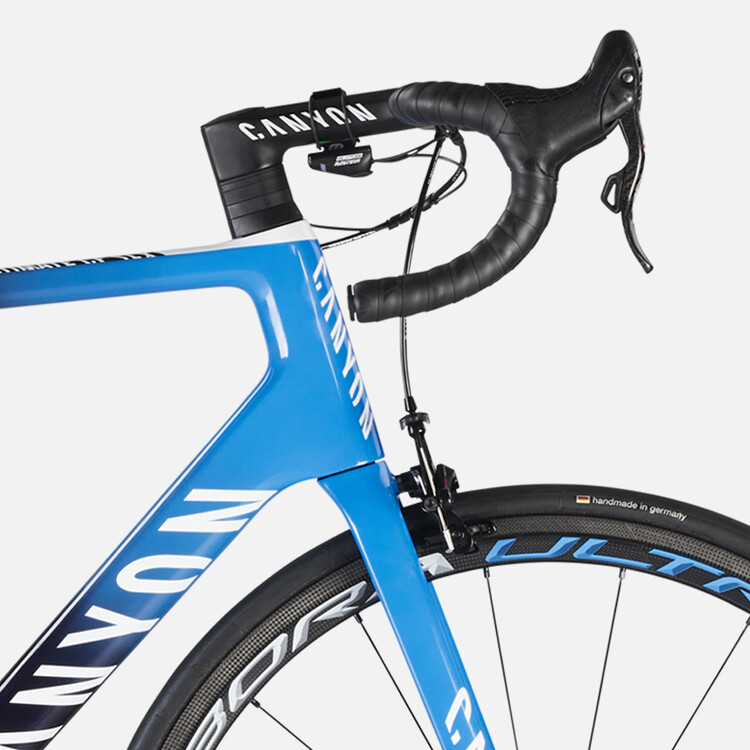 Ultimate CF SLX 9 Team Movistar Ultimate CF SLX 9 Team Movistar