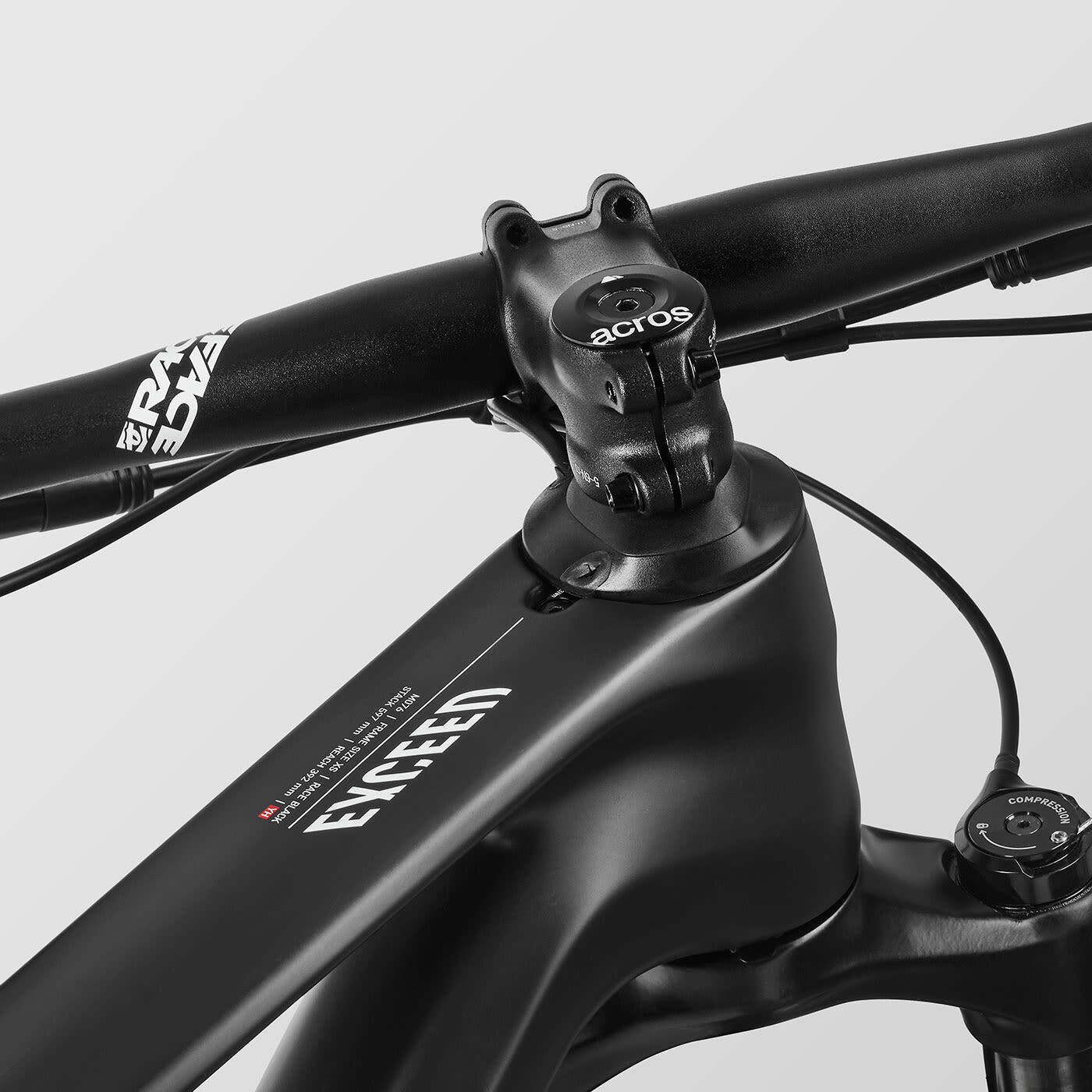 Exceed CF Young Hero