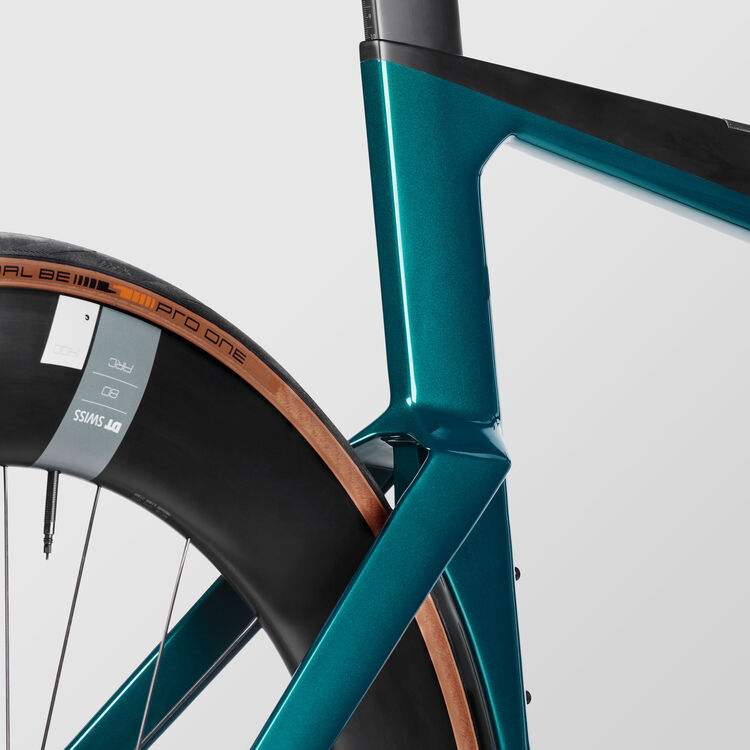 Speedmax CF SLX 8 Disc Di2 Speedmax CF SLX 8 Disc Di2