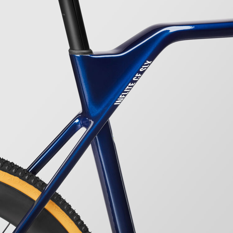 Inflite CF SLX 9 TEAM Inflite CF SLX 9 TEAM