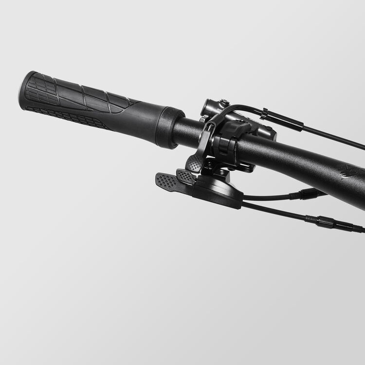 Lux Trail CF 7 Lux Trail CF 7