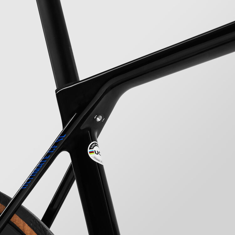 Ultimate CF SL 7 eTap Ultimate CF SL 7 eTap