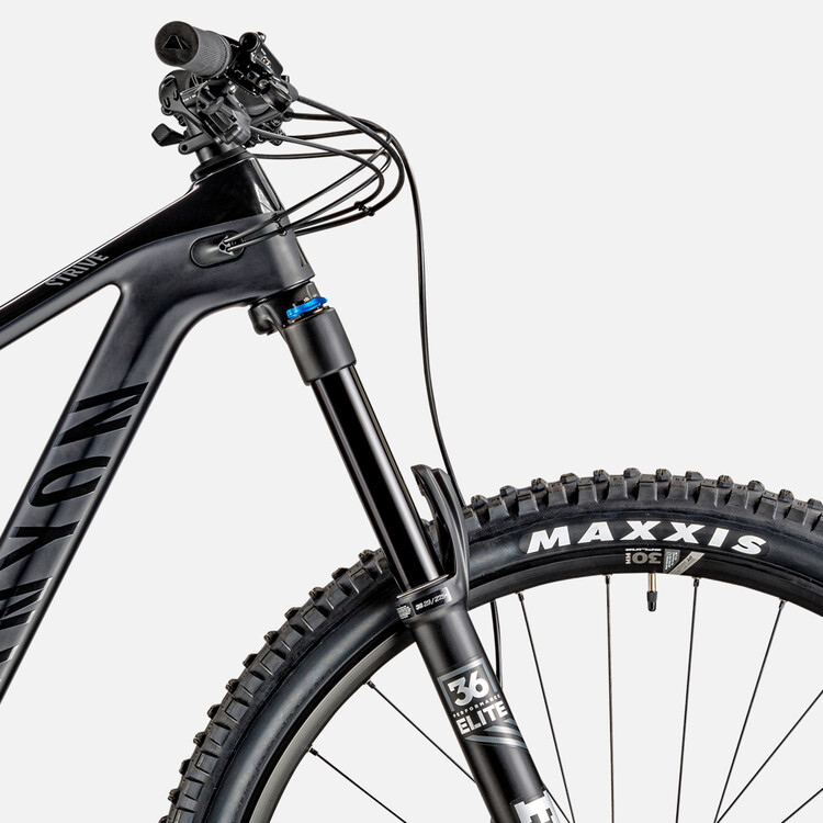 Strive CF 8.0 Strive CF 8.0