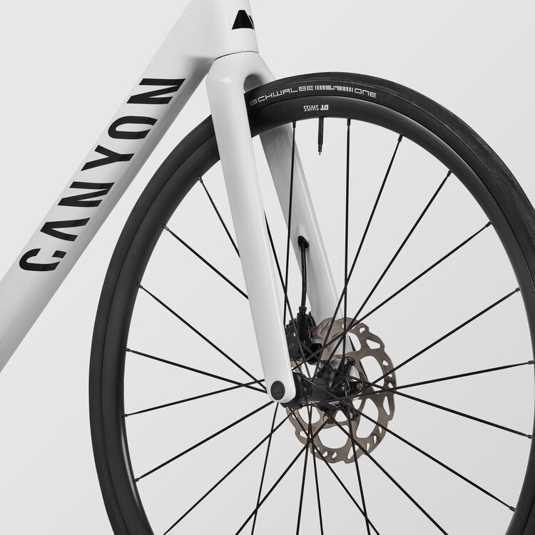 Ultimate CF SL 7 Di2 Ultimate CF SL 7 Di2