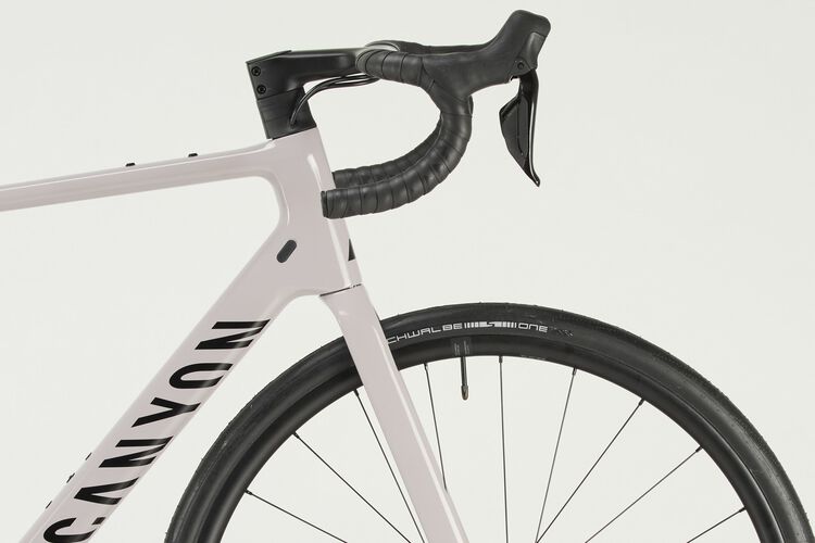 Endurace CF 7 Di2 Endurace CF 7 Di2