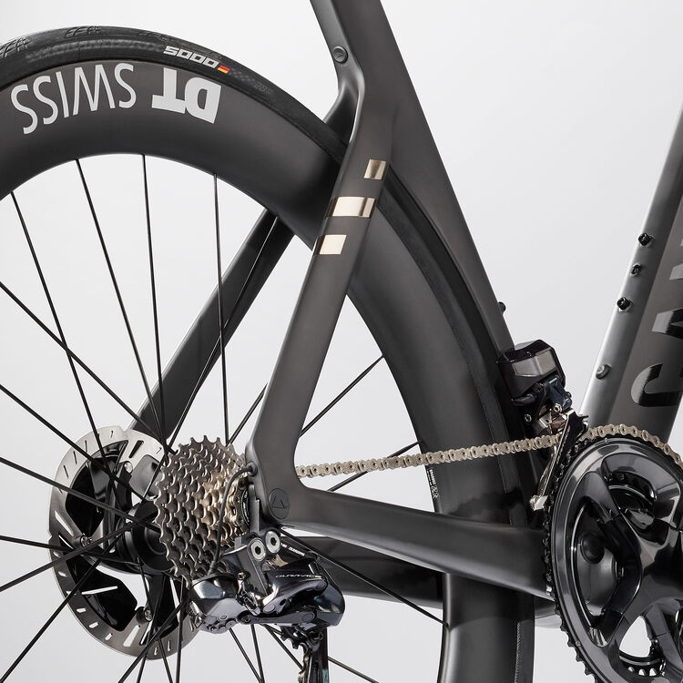 Aeroad CFR Disc Di2 Aeroad CFR Disc Di2