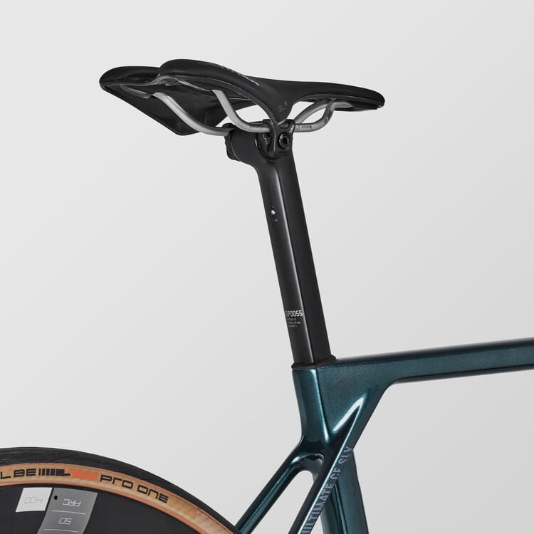 Ultimate CF SLX 8 Di2 Ultimate CF SLX 8 Di2