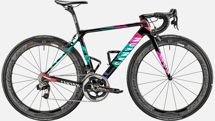 Ultimate WMN CF SLX 9.0 Team CSR Ultimate WMN CF SLX 9.0 Team CSR