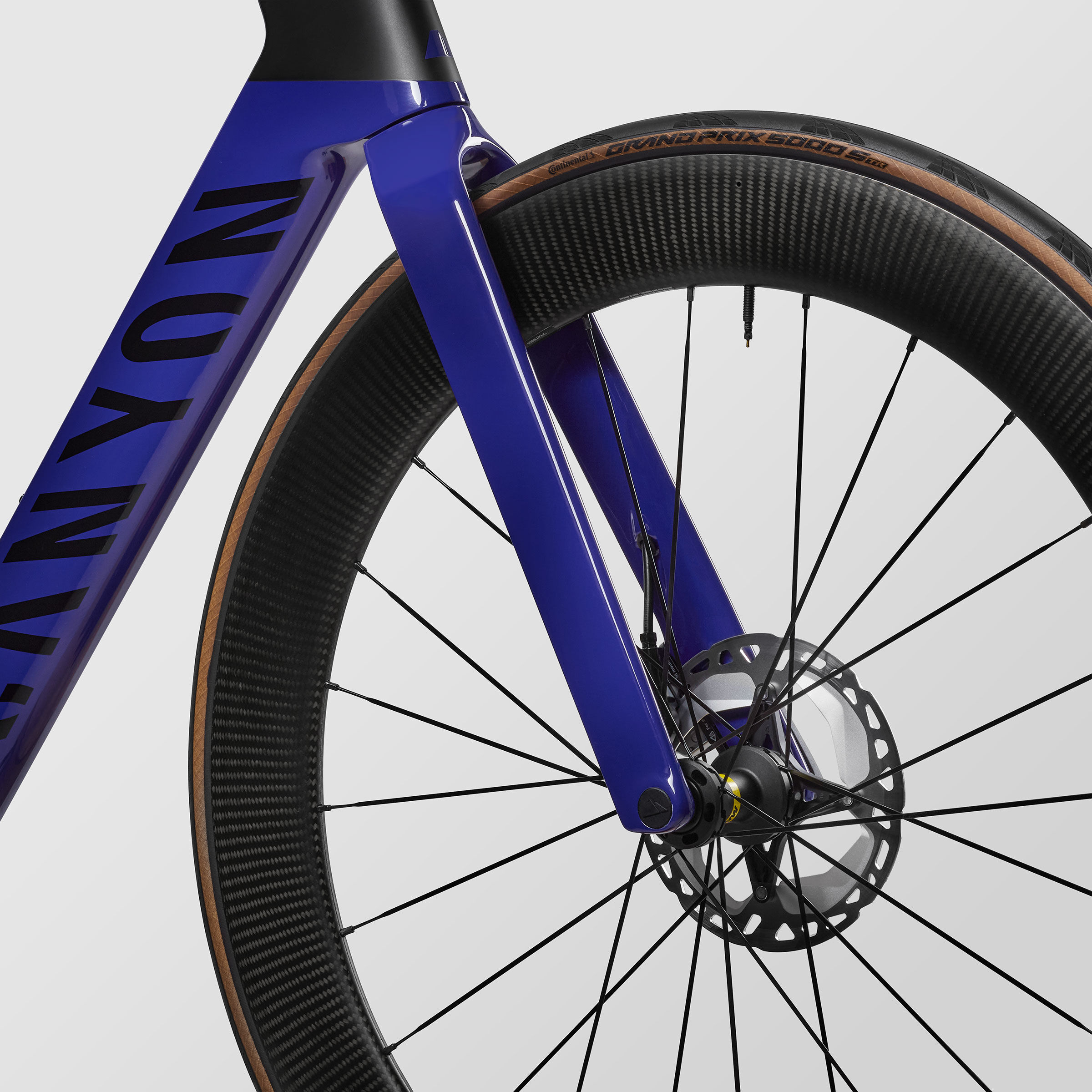 Aeroad CF SLX 8 Di2 Cosmic CANYON CN