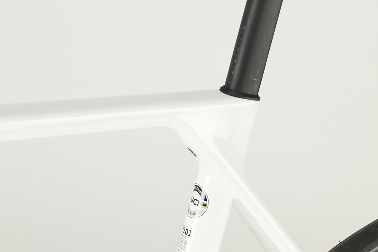 Ultimate CF 7 Di2 AERO Ultimate CF 7 Di2 AERO