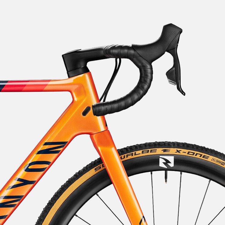 Inflite CF SL 8 Inflite CF SL 8