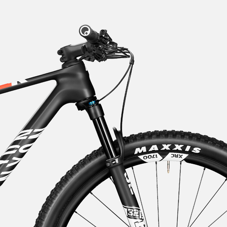 Exceed CF SLX 8 Exceed CF SLX 8