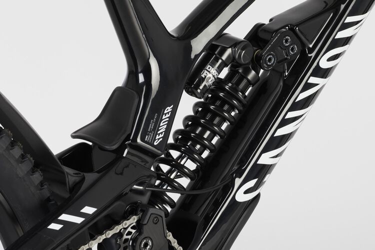 Sender CFR Underdog Sender CFR Underdog