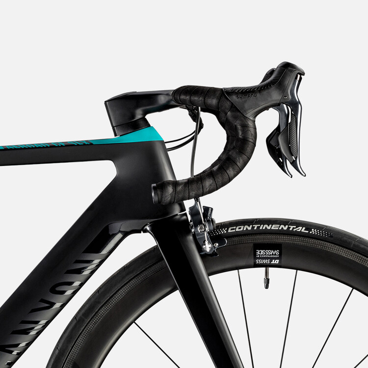 Aeroad WMN CF SLX 8.0 Di2 Aeroad WMN CF SLX 8.0 Di2