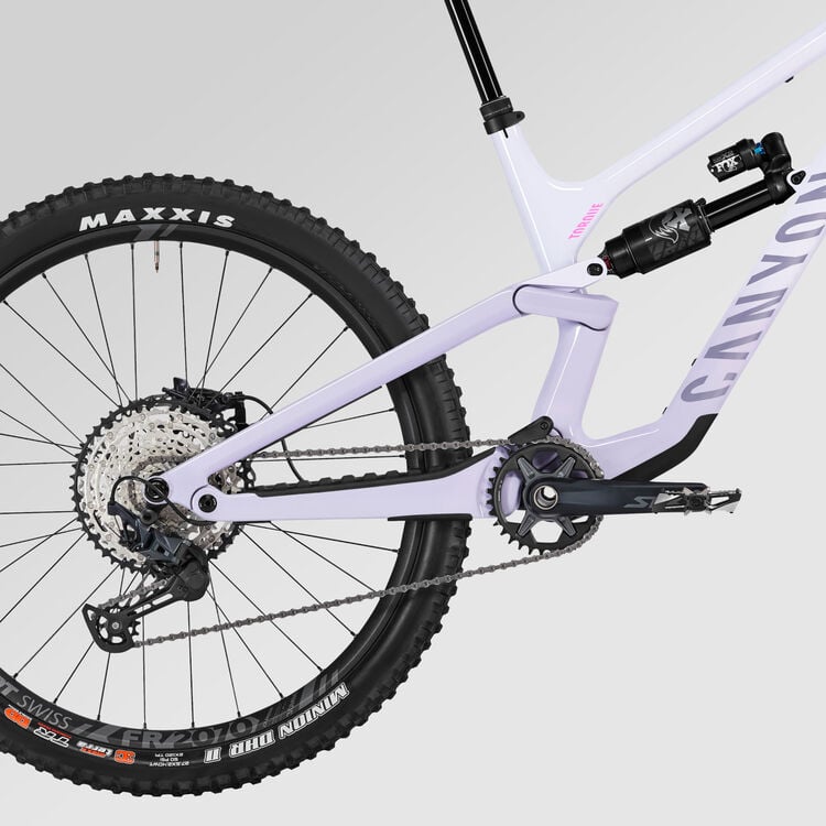 Torque CF 8 Torque CF 8