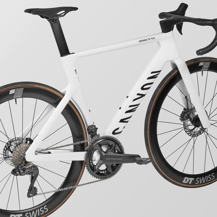 Aeroad CF SLX 8 Di2 Aeroad CF SLX 8 Di2