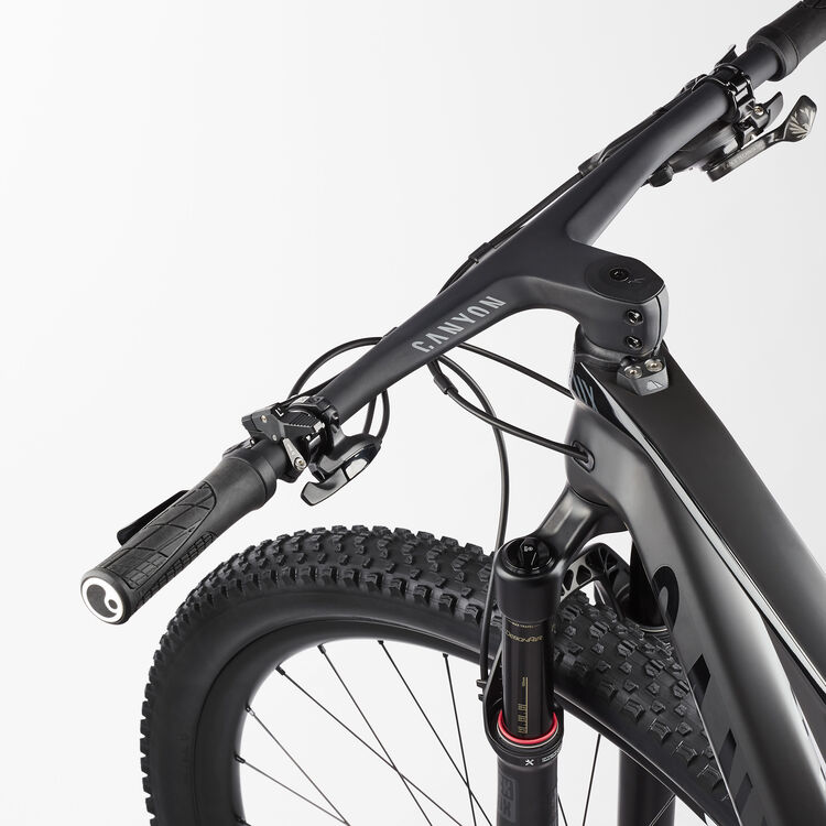 Lux CF SLX 9 Lux CF SLX 9