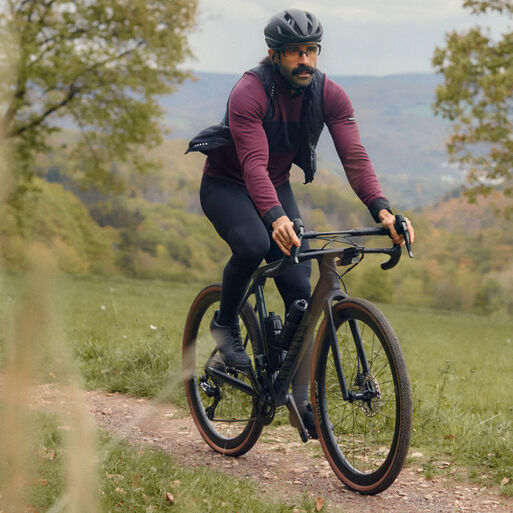 Black Gravel Bikes Black Gravel Bikes